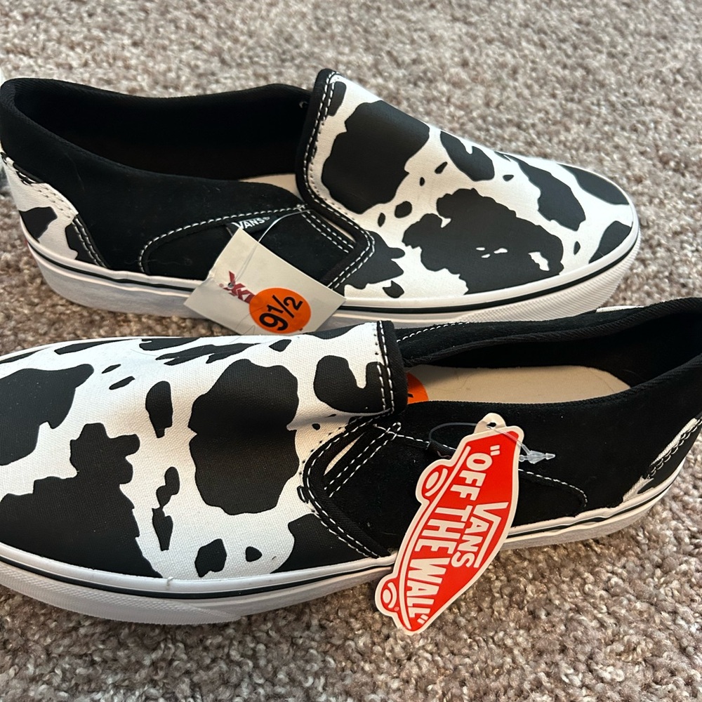 Brand new cowprint vans